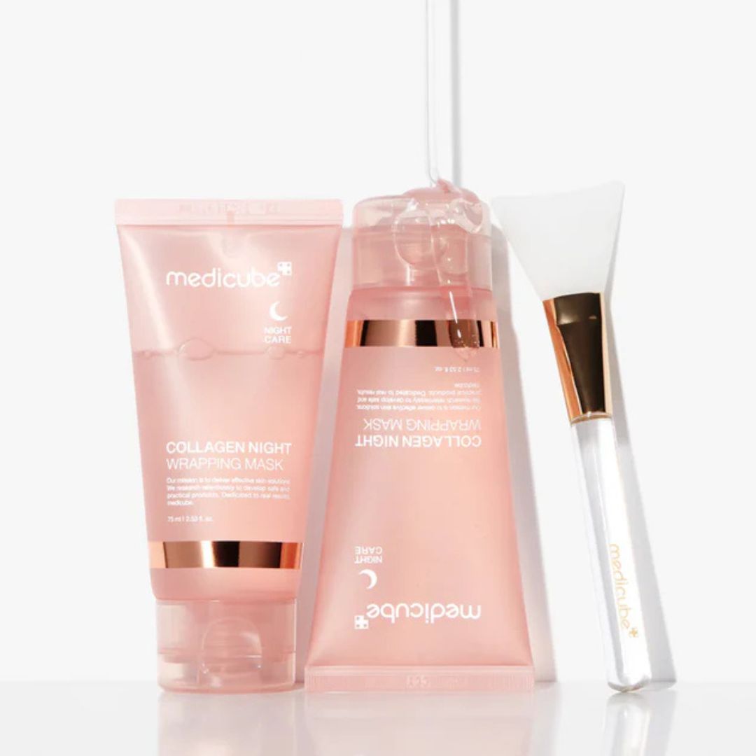 Close-up of Medicube Collagen Night Mask Texture – Smooth Cream Formula


