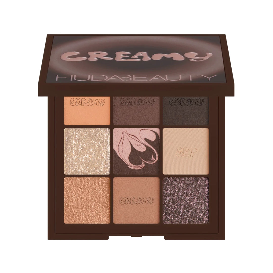 Huda Beauty Creamy Eyeshadow Palette application