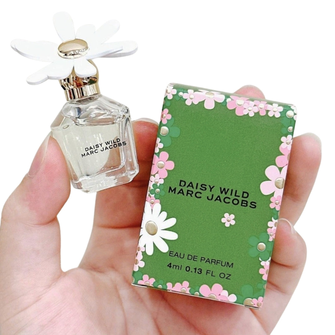 Mini Marc Jacobs Daisy Wild Perfume on White Background