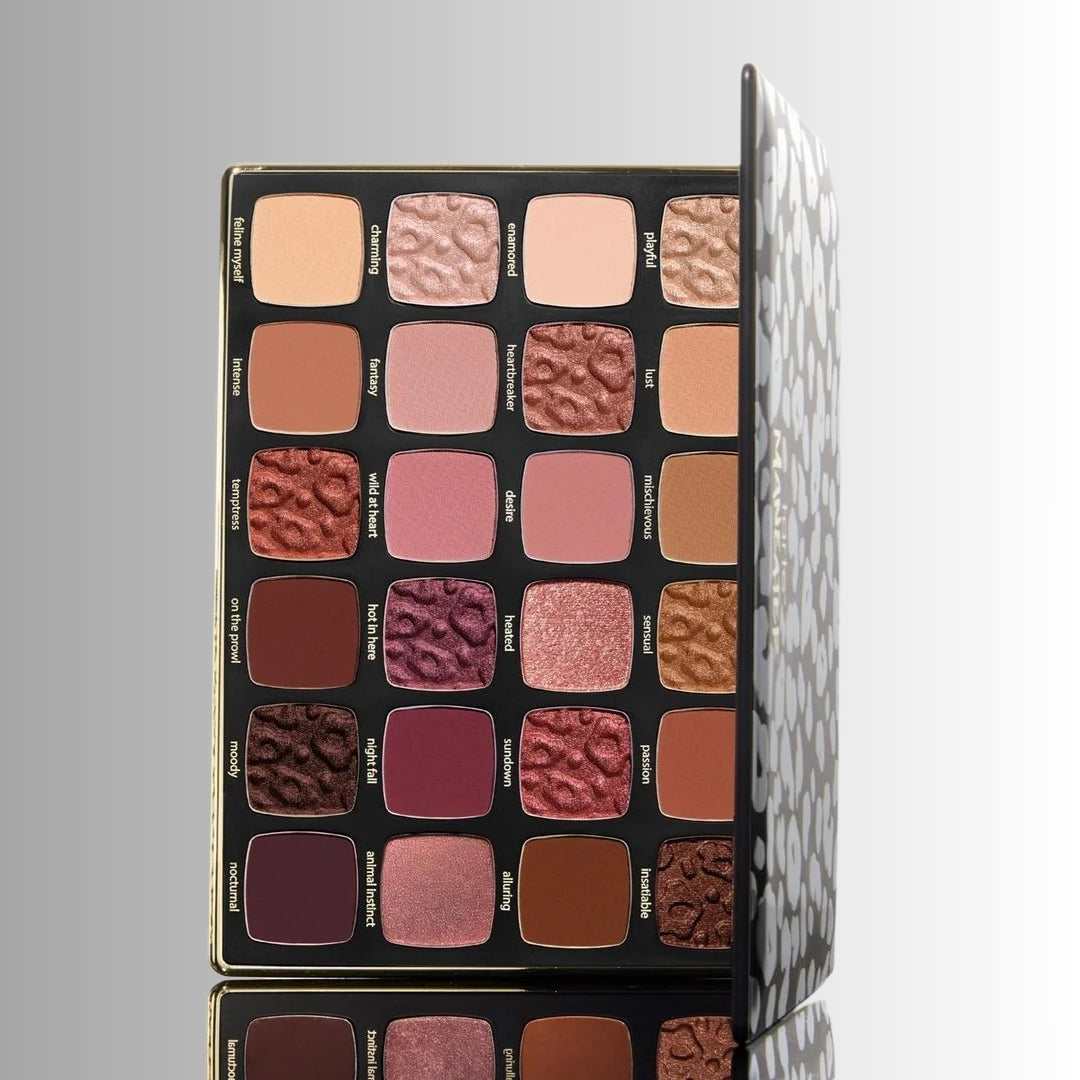 Tarte Maneater After Dark Palette Flatlay